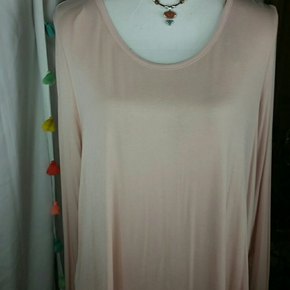 Top - Picture 3 of 4